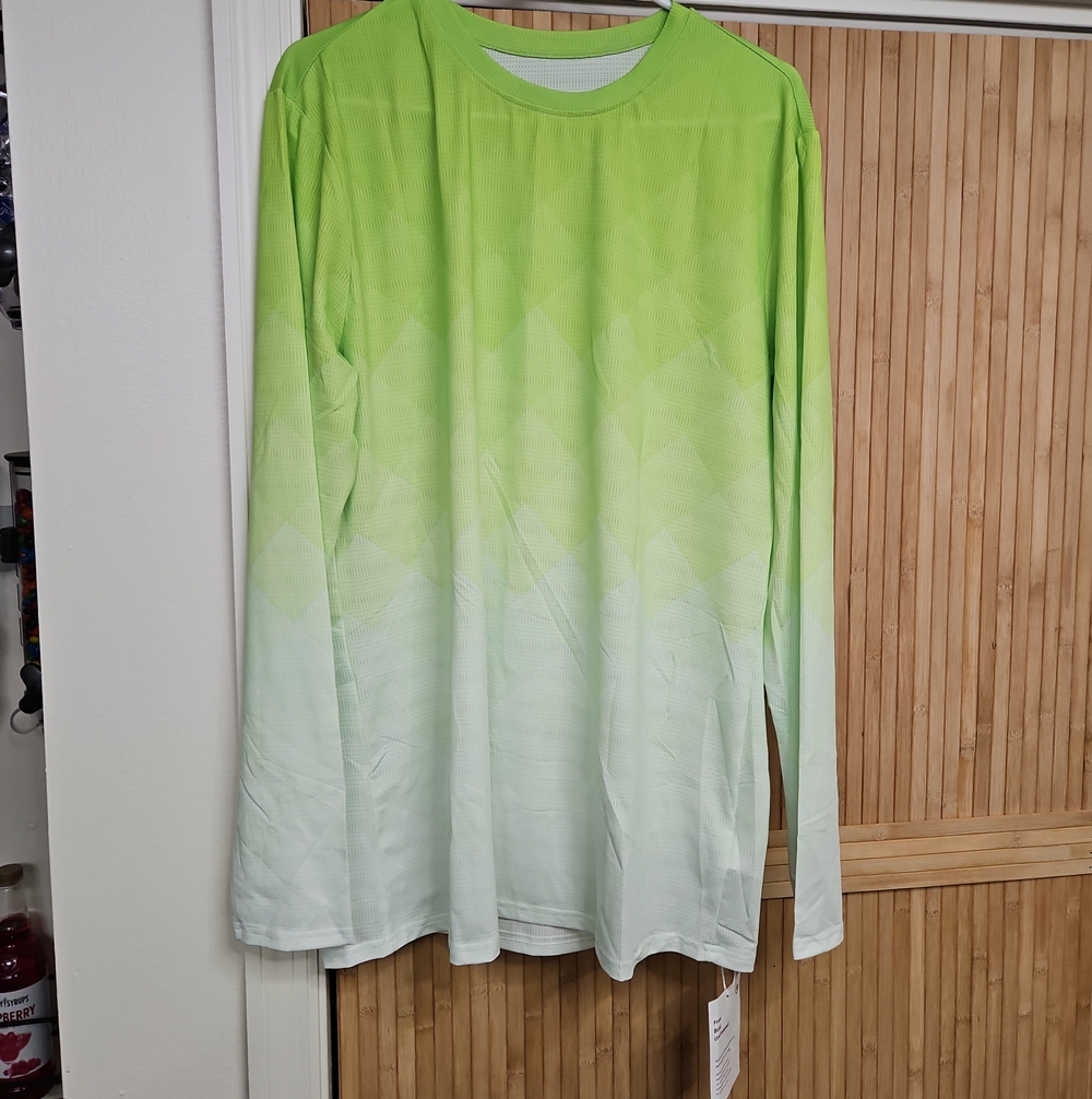 Gradient Lime Green to White Long-Sleeve Workout Shirt
